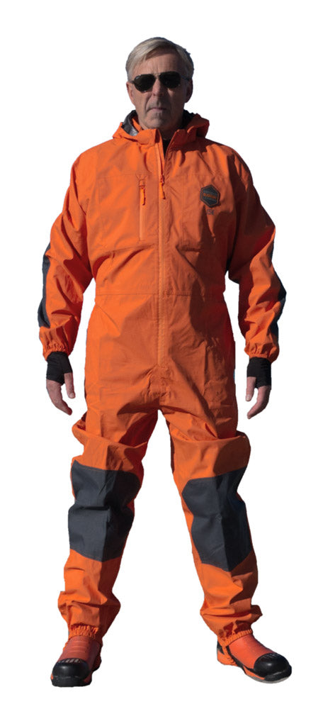 Man met het Blastsafe 15K straalpak aan (voorzijde)